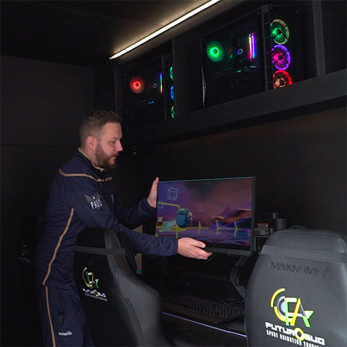 La Box est quipe de plusieurs PC gamer