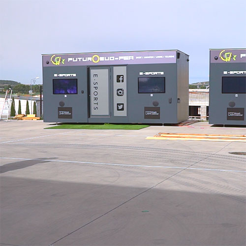 La surface de la Box est de 3*6 mtres