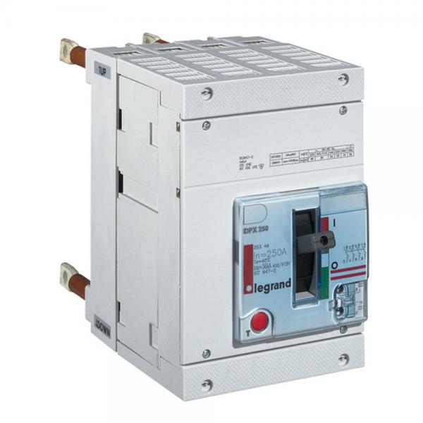 Photo Disjoncteur magnétothermique DPX250 pouvoir de coupure 36kA 400V~ - 4P - 250A | Ref : 025349