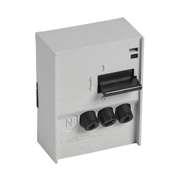 Photo Combiné Pac à cartouches Pac saillie 20A 3P+N - gris clair | Ref : 046165
