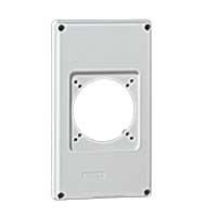 Photo Plastron P17 220x125mm recevant 1 prise 16A ou 32A pour composer un coffret P17 | Ref : 057712