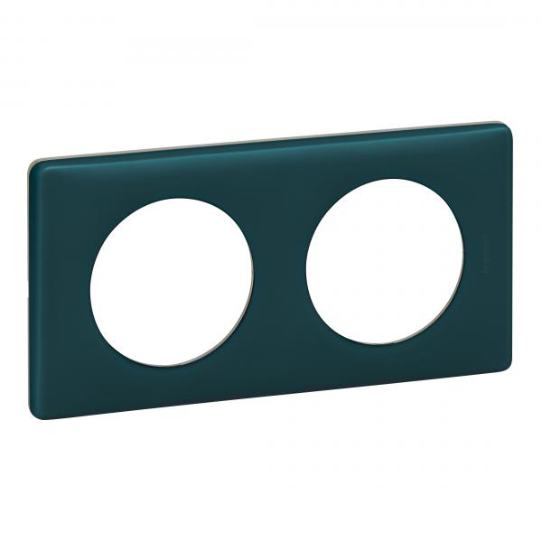 Photo Plaque de finition Cliane Collection Poudr 2 postes finition Bleu vert avec systme de rattrapage des dfauts du mur | Ref : 066772