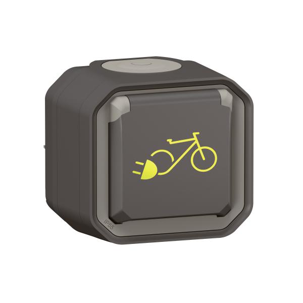 Photo Prise de courant Plexo pour recharge 2 roues lectriques complet anthracite | Ref : 069787L