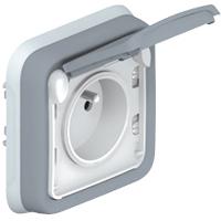 Photo Prise de courant tanche 2P+T clips 16A Plexo complet IP55 encastr - gris | Ref : 069831