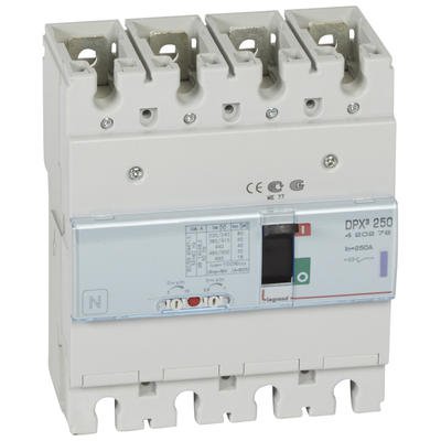 Photo Disjoncteur magntothermique DPX250 pouvoir de coupure 50kA 400V~  -  4P  -  250A | Ref : 420279