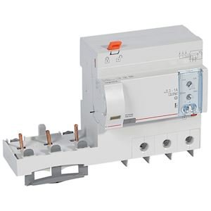Photo Bloc différentiel adaptable à vis DX³ pour disjoncteur 1,5 module par pôle - 3P 400V~ - 63A - typeF réglable | Ref : 410611