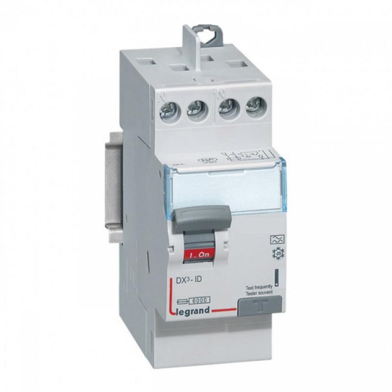Photo Interrupteur différentiel DX³ - ID arrivée haute et départ haut à vis - 2P 230V~ 25A typeAC 300mA - 2 modules | Ref : 411613