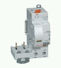 Photo Bloc différentiel adaptable à vis DX³ pour disjoncteur 1 module par pôle - 2P 230V~ - 40A - typeAC 300mA | Ref : 410413