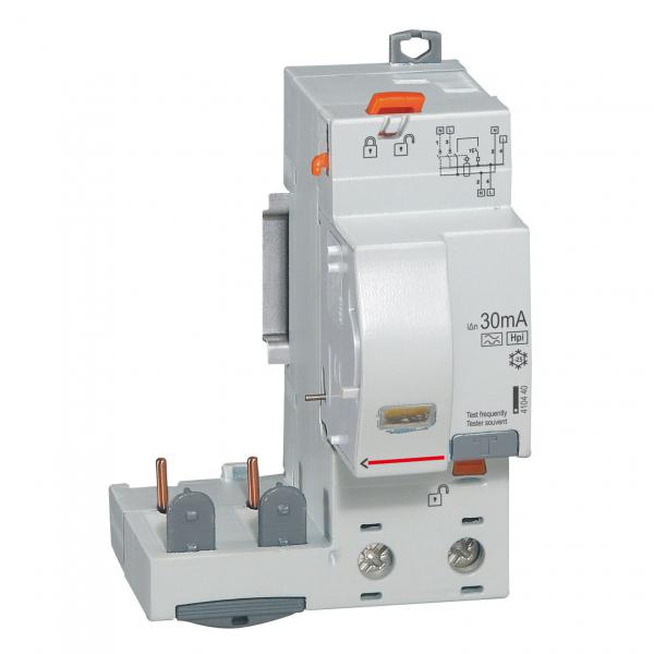 Photo Bloc différentiel adaptable automatique DX³ pour disjoncteur 1 module par pôle - 2P 230V~ - 40A - typeF 30mA | Ref : 410440