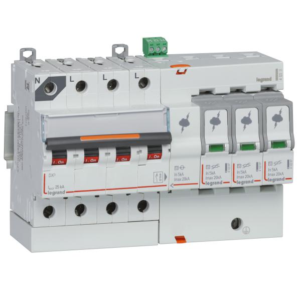 Photo Parafoudre avec protection de court - cicuit intgre typeT2 Imax 20kA  -  3P+N 320V~  -  8 modules | Ref : 412211