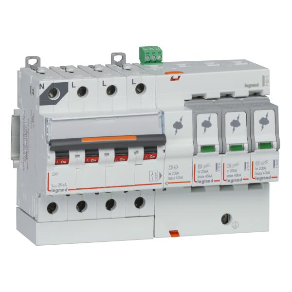 Photo Parafoudre avec protection de court - cicuit intgre typeT2 Imax 40kA  -  3P+N 320V~  -  8 modules | Ref : 412215