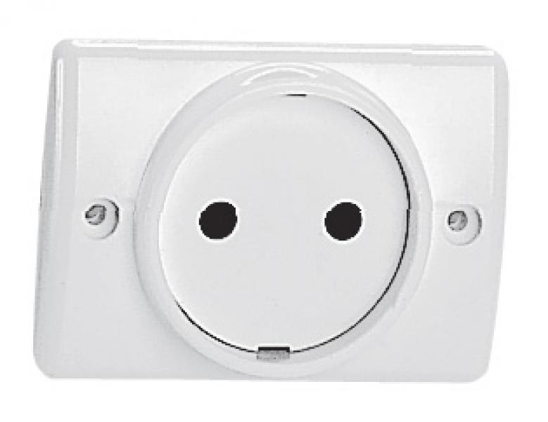 Photo Prise  encastrer pour plinthe 2P 16A 250V~ blanc | Ref : 050806