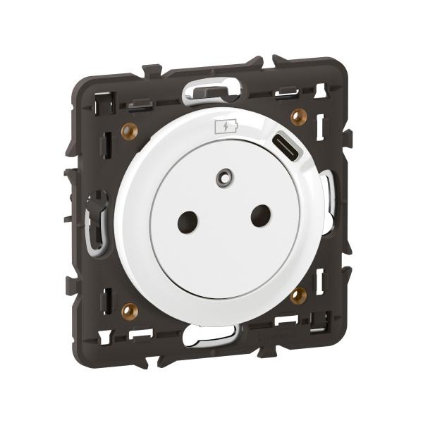 Photo Prise Surface avec prise USB Type-C nouveau Cliane - Blanc | Ref : CB0140