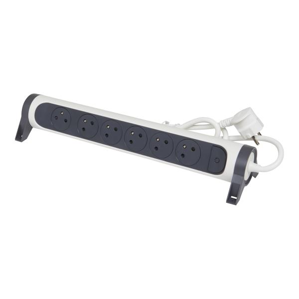Vignette 2 produit Rallonge 6x2P+T Surface avec interrupteur et cordon 3m 3G 1.5mm - blanc/gris | Ref : 049462