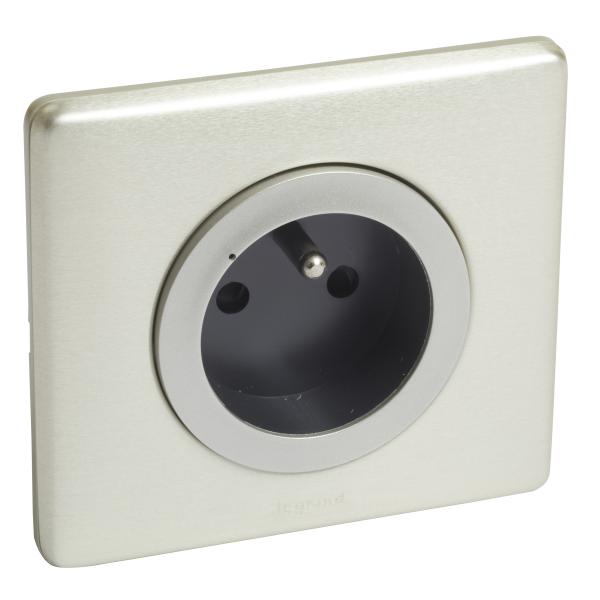 Vignette 2 produit PRISE CONNECTEE FR BA 16A TITA | Ref : 067775