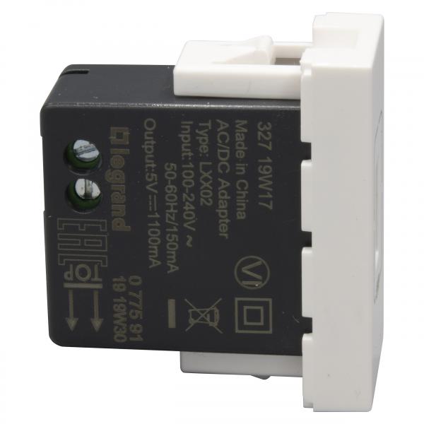 Vignette 2 produit Chargeur USB Type - A 1,1A 5,5W Mosaic 1 module 230V ou 5V=  -  blanc | Ref : 077591