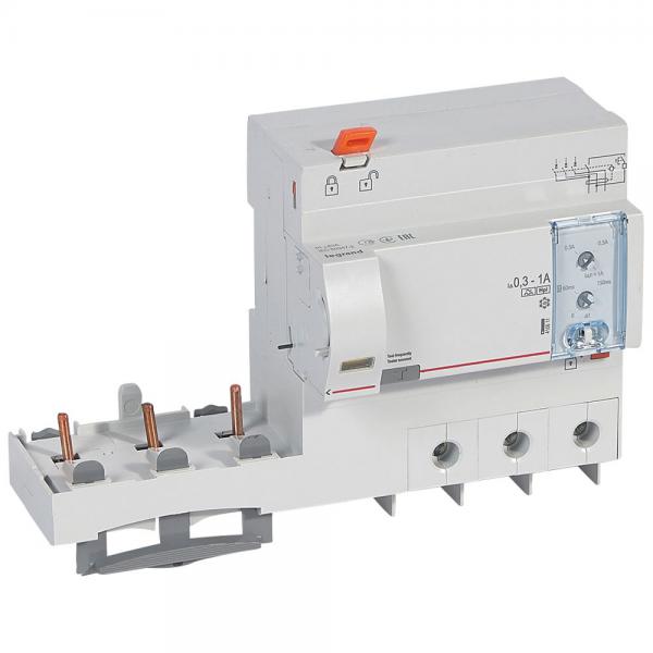 Vignette 2 produit Bloc diff�rentiel adaptable � vis DX� pour disjoncteur 1,5 module par p�le  -  3P 400V~  -  63A  -  typeF r�glable | Ref : 410611