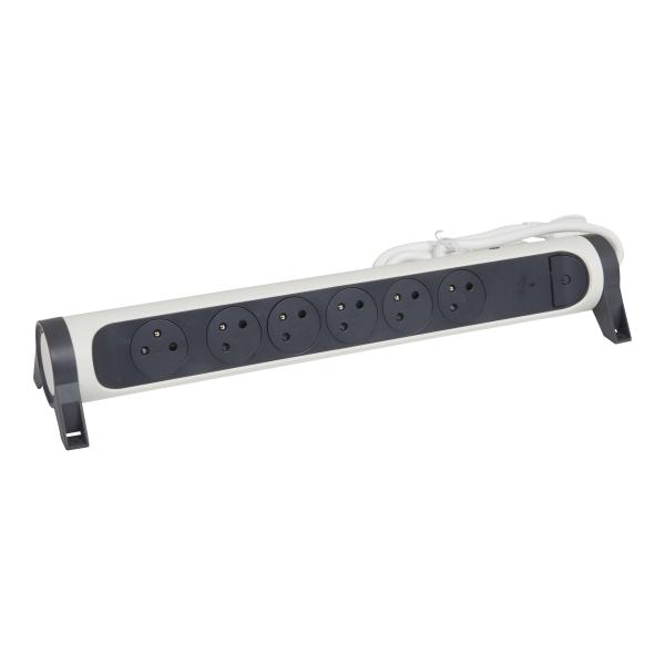 Vignette 3 produit Ref : 049441 | Rallonge 6x2P+T Surface avec inter. cordon 1.5m et disjoncteur+LED - blanc/gris
