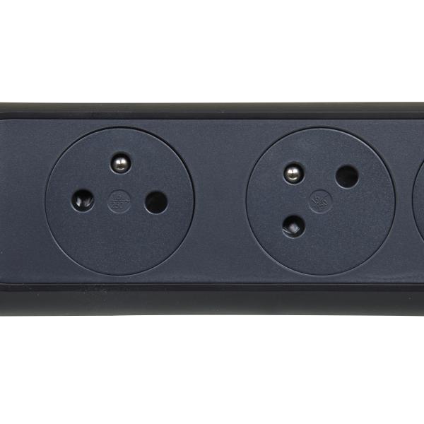 Vignette 3 produit Ref : 049460 | Rallonge 4x2P+T Surface avec interrupteur et cordon 3m 3G 1.5mm - noir/gris