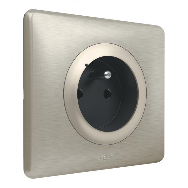 Vignette 3 produit Ref : 067775 | PRISE CONNECTEE FR BA 16A TITA