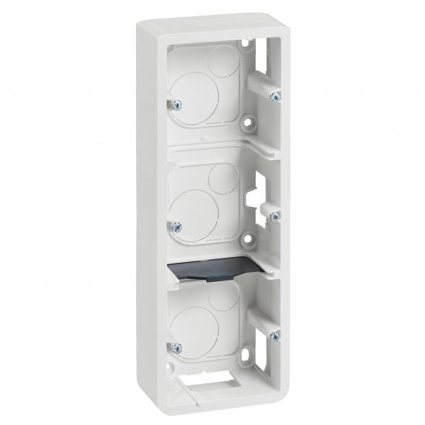 Vignette 3 produit Ref : 080283 | Cadre saillie profondeur 40mm Mosaic pour 3x2 modules vertical et support référence 080253