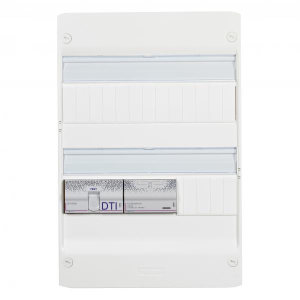 Vignette 3 produit Ref : 093079 | Coffret de communication Full Media tout RJ45 pour T4 à T6 neuf