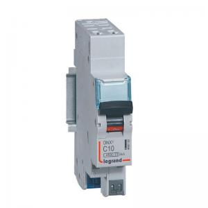 555254 Prise saillie fixe P17 IP44 32A - 200V~ à 250V~ - 2P+T