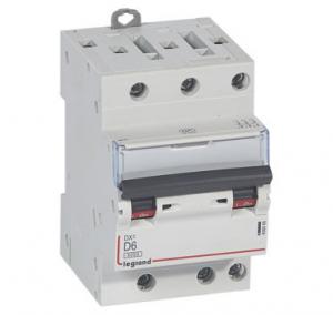 LEGRAND Disjoncteur dx6000 10ka arrive haute et dpart bas  vis 3p 400~  -  10a  -  courbe d  -  pour peigne hx optimis 408067