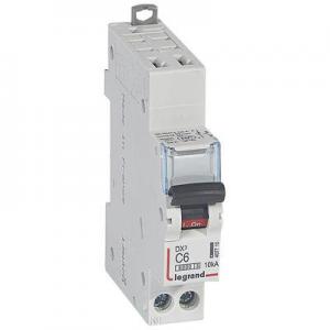 LEGRAND Disjoncteur dx6000 10ka arrive haute automatique et dpart bas  vis u+n  -  230v~  -  6a  -  courbe c  -  1 module 407710