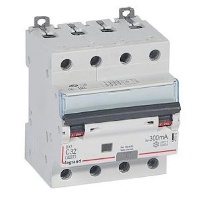 LEGRAND Disjoncteur diffrentiel monobloc dx6000 10ka arrive haute et dpart bas  vis 4p 400v~  -  32a  -  typea 300ma 411242