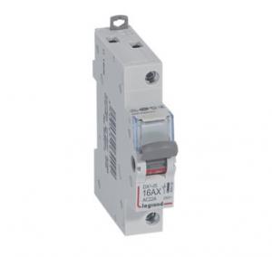 LEGRAND Interrupteur - sectionneur dx - is 1p 250v~  -  16a  -  1 module 406400