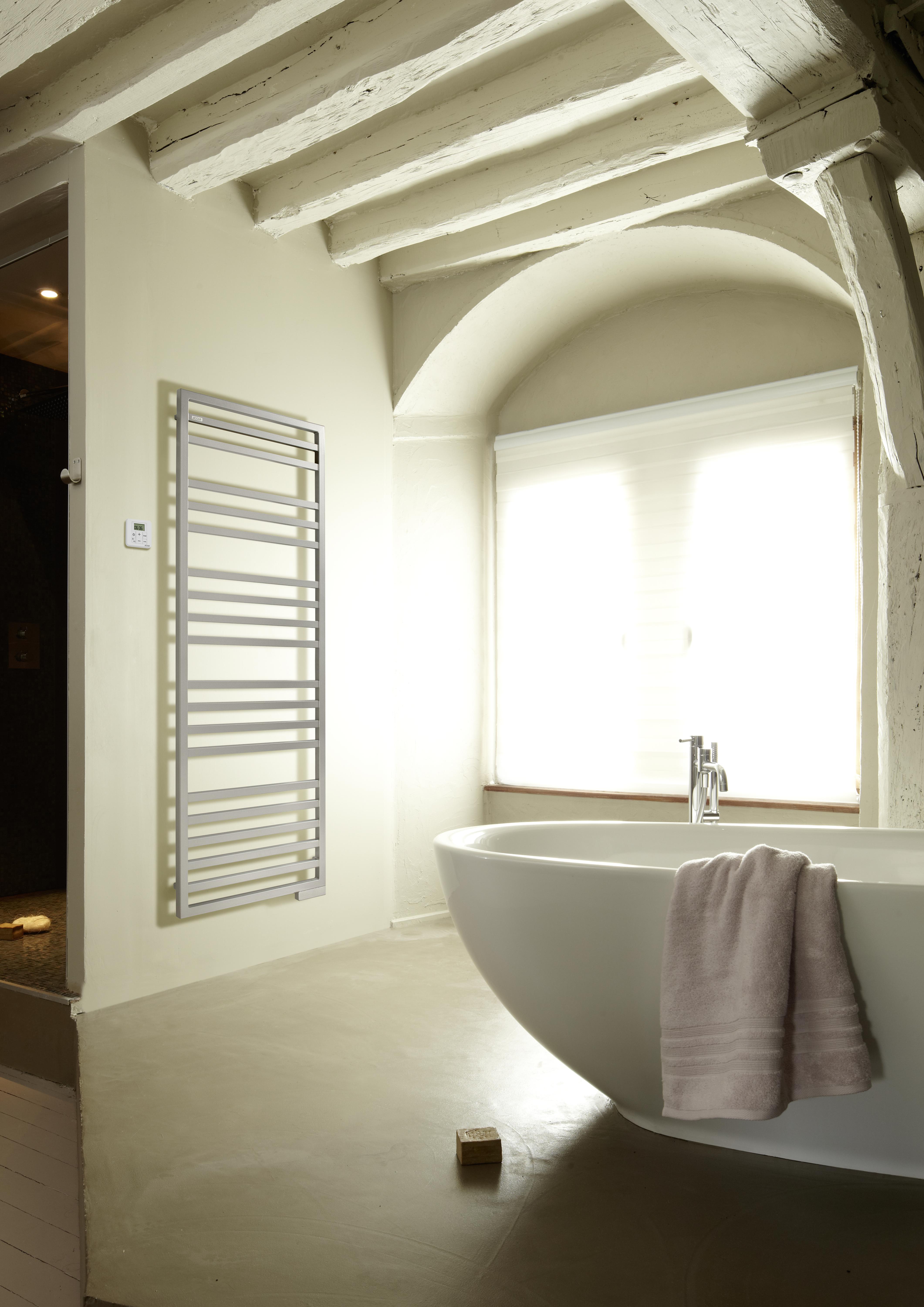 Vignette 2 produit Kadrane Spa EL 500W chrom� | Ref : TKARO190055F