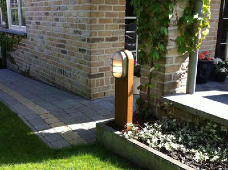 Vignette 2 produit LOTUS Alu E27 230V 75W | Ref : 122.00       