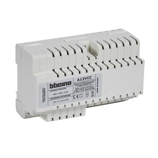 Photo Bticino - Alimentation continue 230V/12V= 1 A filtrée , redressée , régulée - 8 modules DIN | Ref : 005326