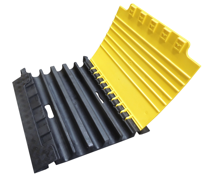Vignette 2 produit BOA 62-5 : passage de cable Vehicules - 70cm - 3 canaux Ø62mm + 2 canaux Ø60mm - | Ref : PA62E70