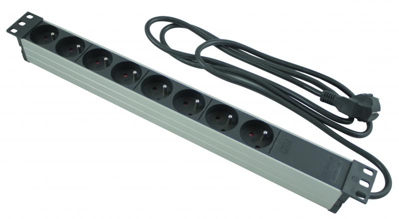 Photo Bloc prises d'alimentation aluminium 19� 8 prises - 1U | Ref : 49BM8PM