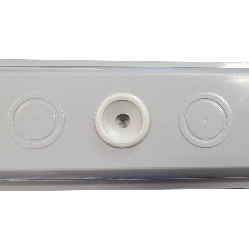 Vignette 3 produit Ref : 302691 | HOLLYWOOD II 1200mm 32W (28-24-20W) 4480