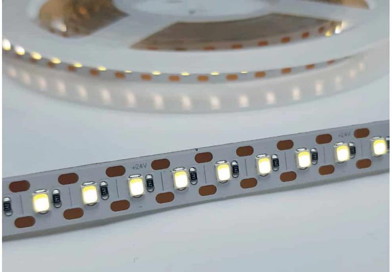 Photo RUBAN 14,4W 1CM 4000K IP20 24V | Ref : LR5205-IP20-24SPBL40