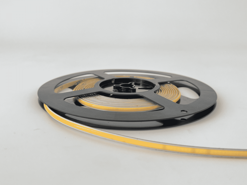 Photo RUBAN 7W 5M 3000K IP20 12V | Ref : LR5212-IP20-12-5BL30