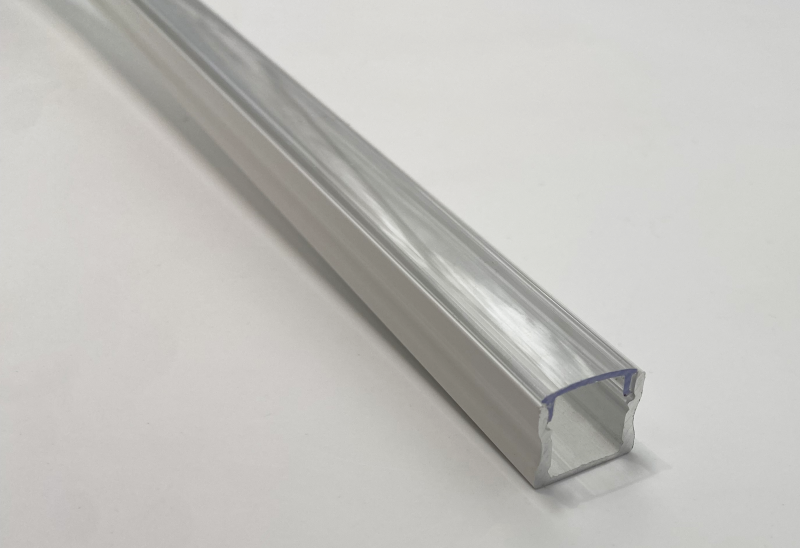 Photo PROFIL ALU BLANC 2M + CAPOT | Ref : PR1001T-BLANC