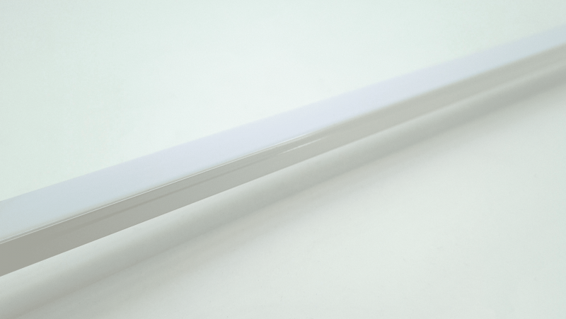 Photo PROFIL ALU BLANC 2M + CAPOT | Ref : PR1005B-BLANC