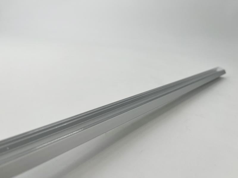 Photo PROFIL ALU GRIS 1CM + CAPOT | Ref : PR1012T-GRIS-SP