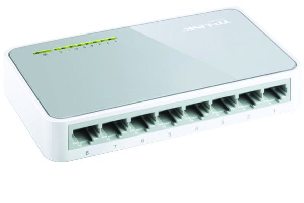 Photo SWITCH 8 PORTS 10/100 MBPS ABS | Ref : SYC8100