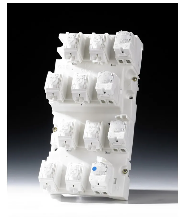 Photo Connecteur de mise  la terre  perforation d'isolant | Ref : 0540731