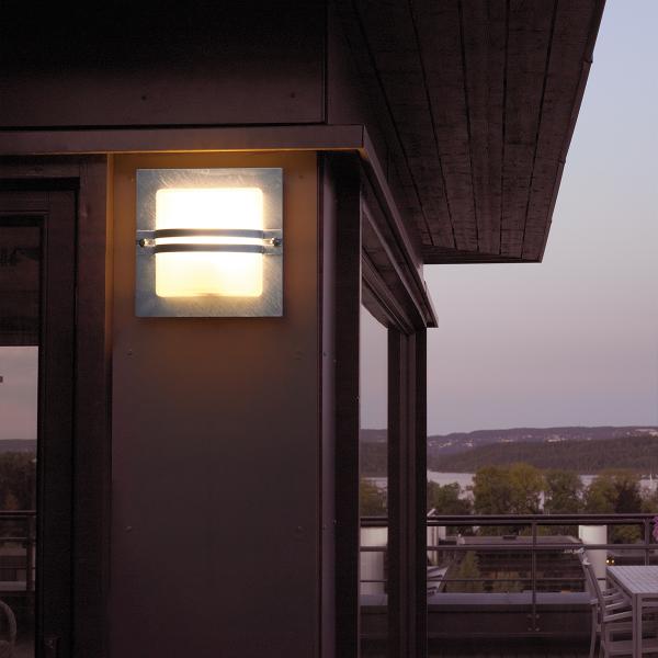 Vignette 2 produit bern galvanise 42w halogene/e27 ip54 verrerie givree | Ref : 651GA        