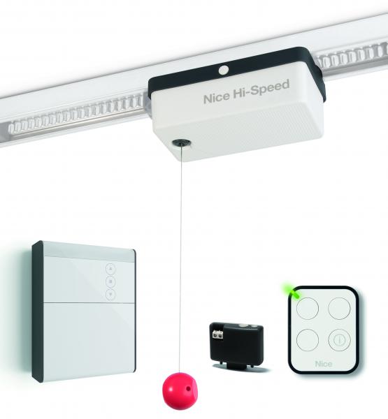 Photo Kit HISPEED porte sectionnelle 10.5m2 et basculante 11.5m2 - 650N rail 3.2m | Ref : SPY650HSBDKIT321