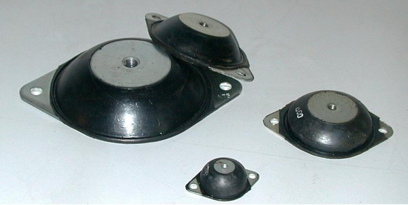 Photo Jeu de 4 plots antivibratiles pour caisson VMC | Ref : 546228