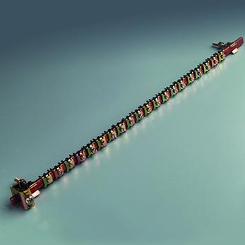 Photo Barre cuivre 500x12x4mm. livr avec 20 connecteurs viss sur la barre. une arrive de 35m2. livr avec 2 supports de barre avec filetage M5 | Ref : 48452
