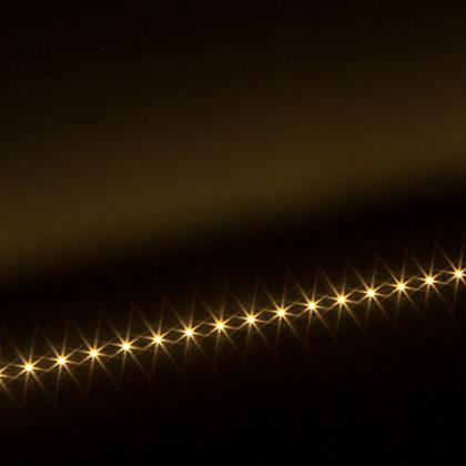 Photo Bandeaux led SUPER SOFT FLEX IP20, 3000K 370lm/m (5W/m), 60 Led/m. Longueur 10m. 12VDC. Section possible tous les 50mm. Installation sur profil aluminium imp�rative. | Ref : 421250