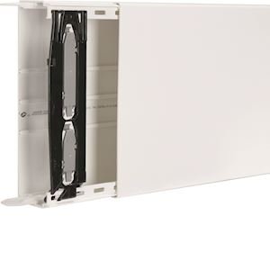 Photo Goulotte Liféa 60X230 RAL 9016 avec éclis. et 2 agrf./mètre | Ref : LFF6023009016